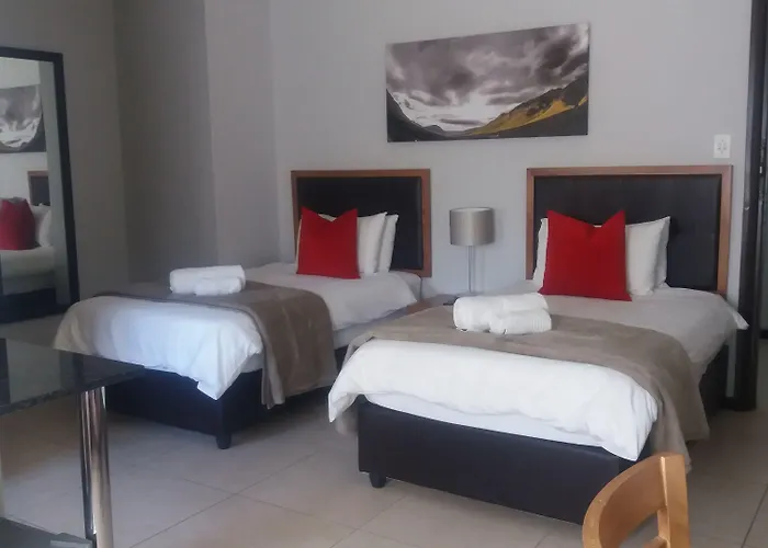 Clanwilliam Hotel
