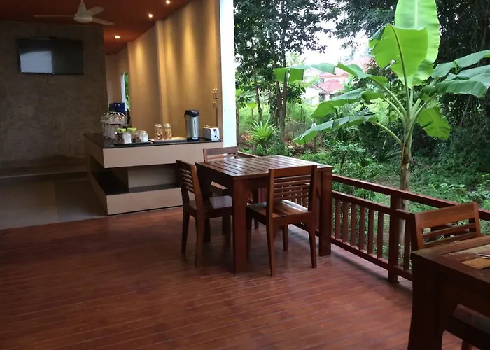 B Boutique Hotel