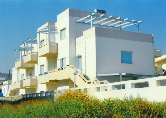 Almare Beach