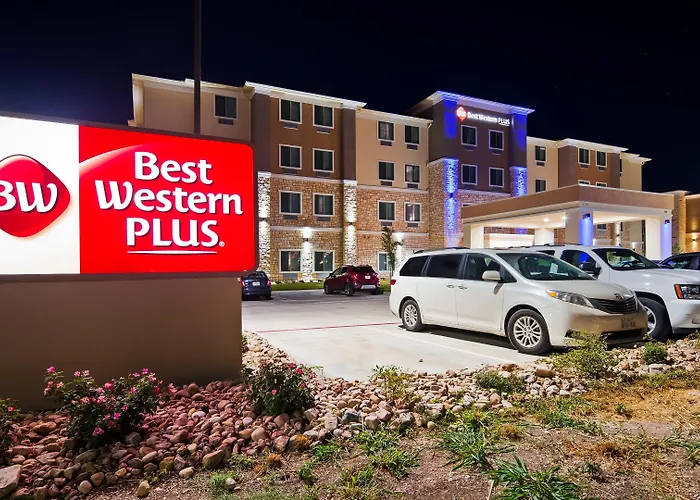 Best Western Plus Buda Austin Inn & Suites
