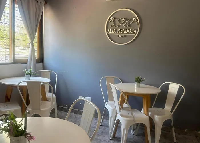 Hotel Alta Mendoza