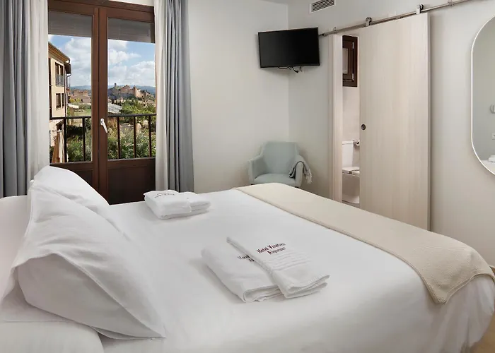 Hotel Vinoteca Alquezar - Adults Only -