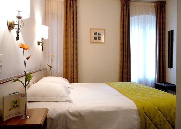 Logis Hotel De La Paix
