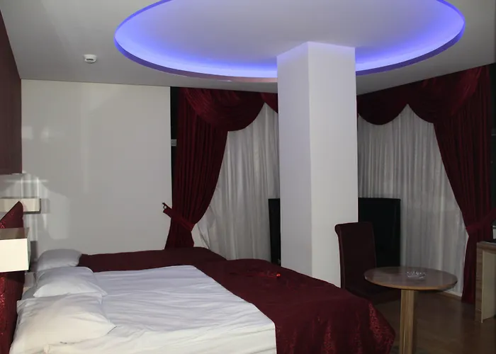 Grand Ezel Hotel