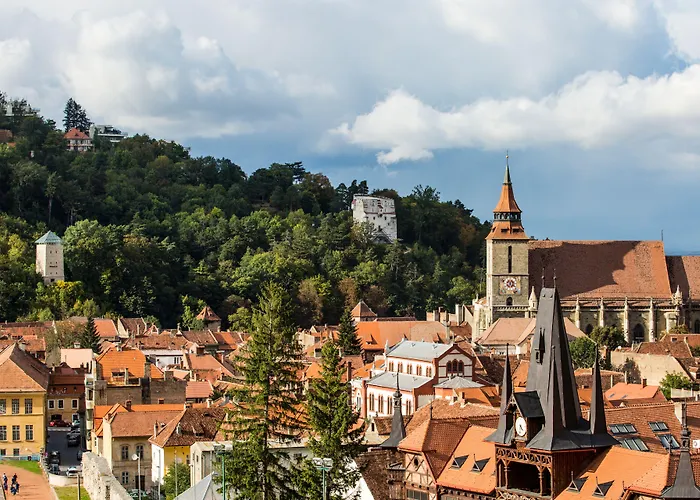 Upperhouse Suites & More Braşov