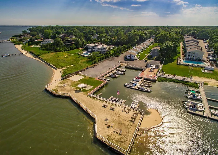 Colonial Shores Resort Hampton Bays