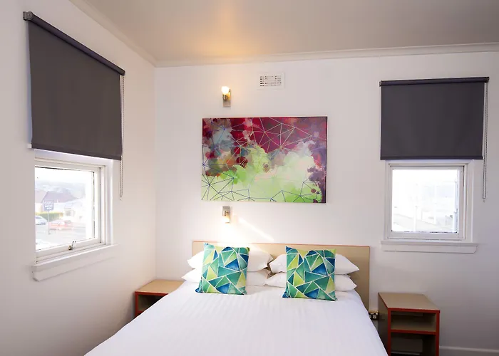 Mowbray Hotel