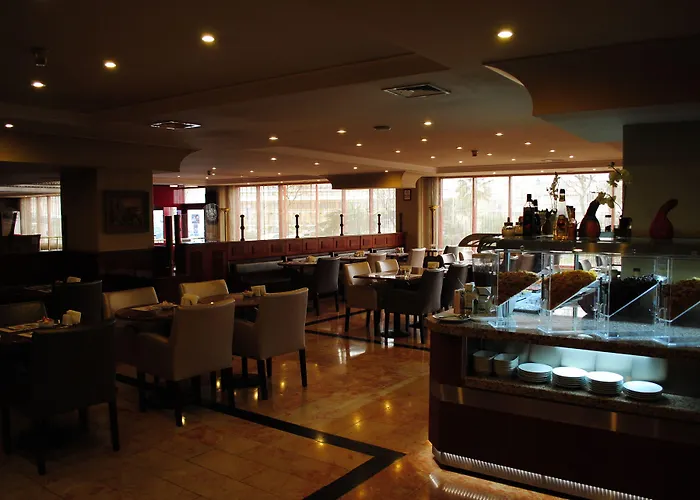Hotel Eken Prestige