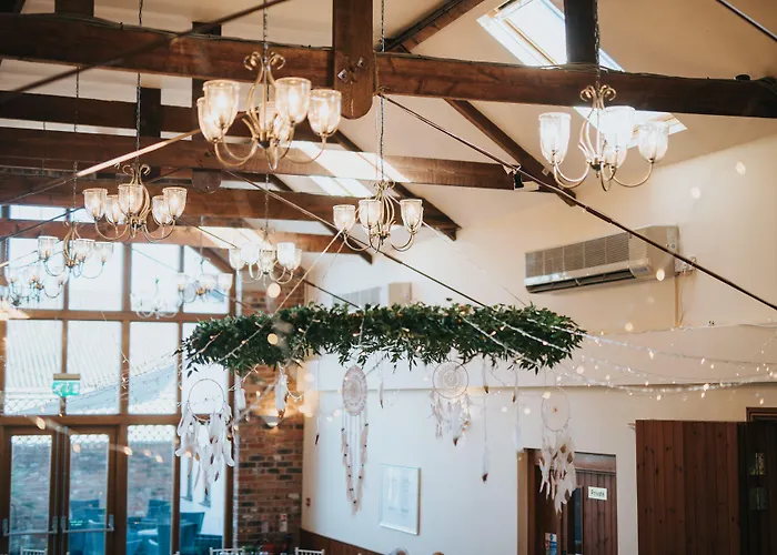 Hall Farm Hotel And Restaurant