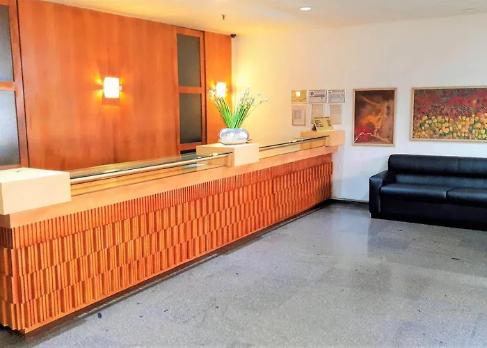 Cardum Hotel