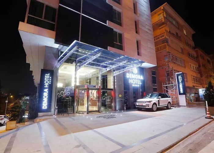 Demora Hotel