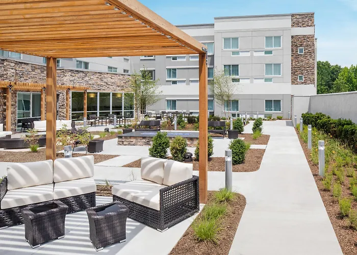 Courtyard By Marriott Wayne Fairfield