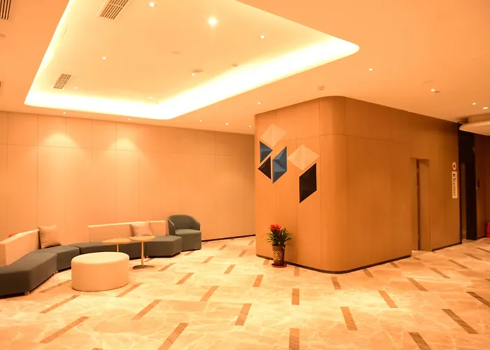 Holiday Inn Express Lhasa Potala Palace By Ihg