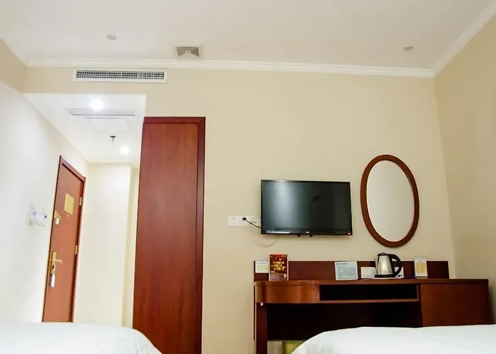 Greentree Inn Suzhou Railway Station North Square Haobainian Wedding Dress City Express Hotel