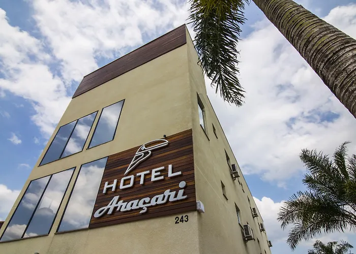Hotel Araçari