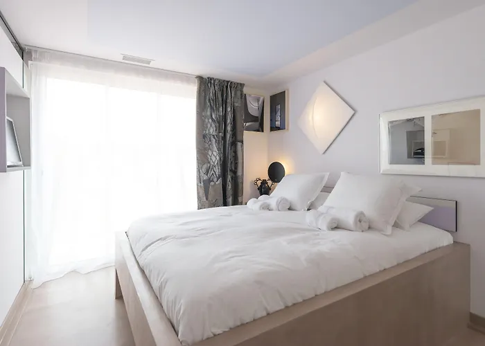 Hôtel La Reine Jane