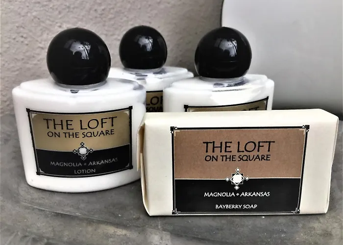 The Loft On The Square