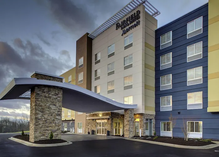 Fairfield Inn & Suites By Marriott Roanoke Salem