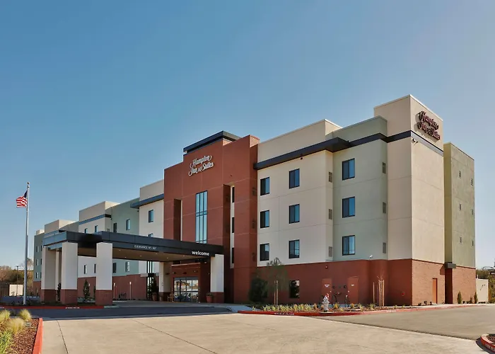 Hampton Inn & Suites Sacramento At Csus