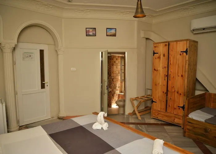 Cairwan Hotel