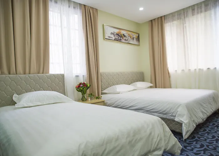 Hangzhou Memory Travel International Hotel-Edge Westlake