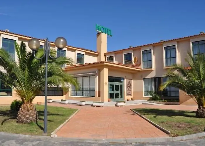 Hotel Alonso De Monroy