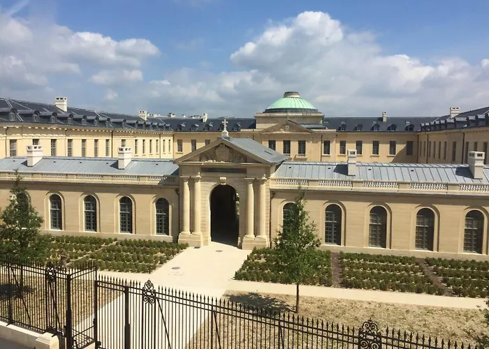 Hotel des Lys