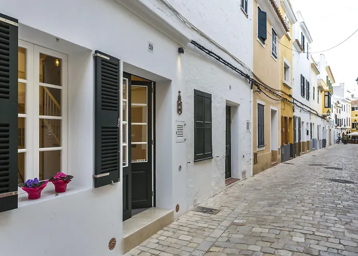 Petit Hotel 5 Fars (Adults Only)