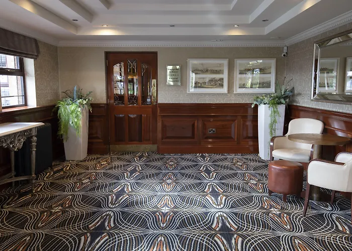 Flagstaff Lodge