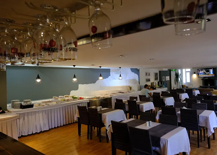Esin Hotel