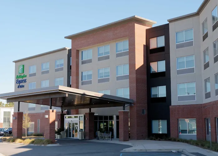 Holiday Inn Express & Suites - Summerville By Ihg