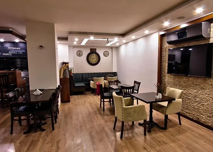 Upart Home