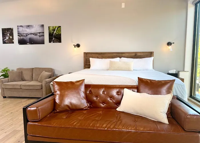 The Benjamin Hotel