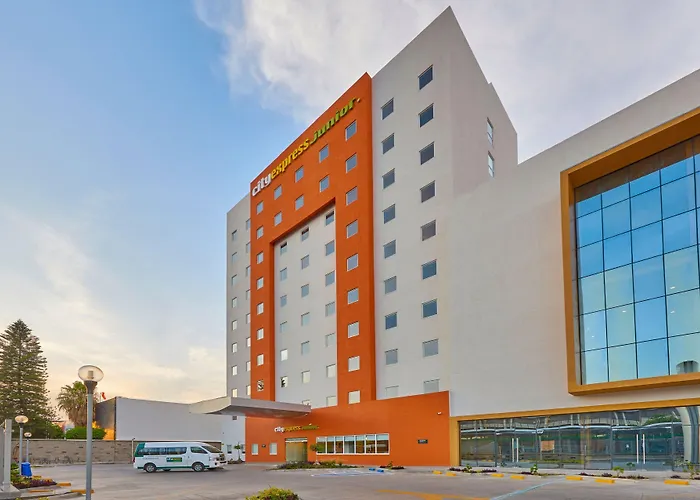 City Express Junior By Marriott Leon Centro De Convenciones