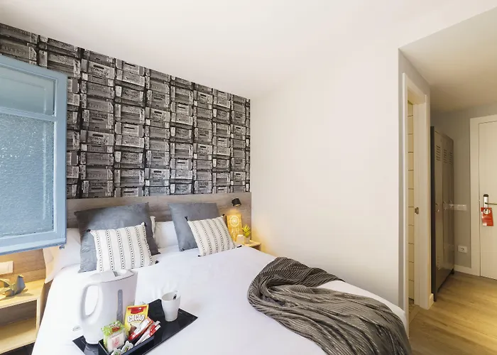Bypillow Wander (Adults Only) Barcelona