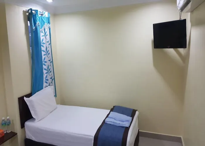 Maha Hotel