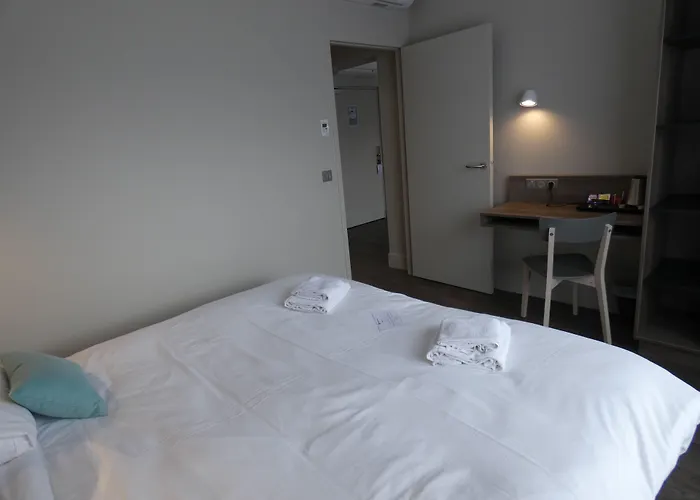 BEST WESTERN La Porte des Châteaux