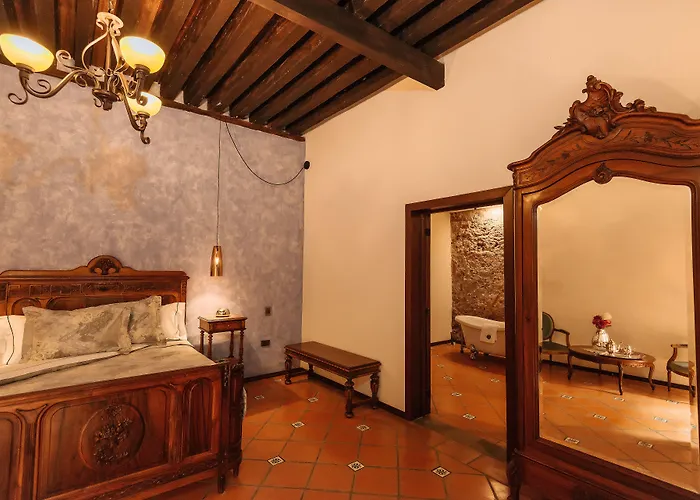 Hotel Marques Del Angel