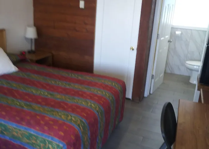 Southsider Motel