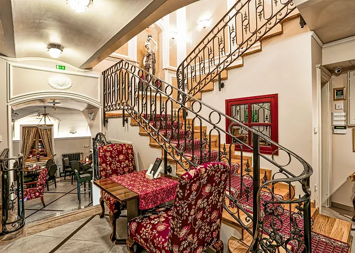 Arbia Dorka Heritage Palace