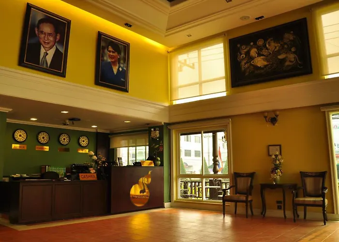 Chour Palace Hotel