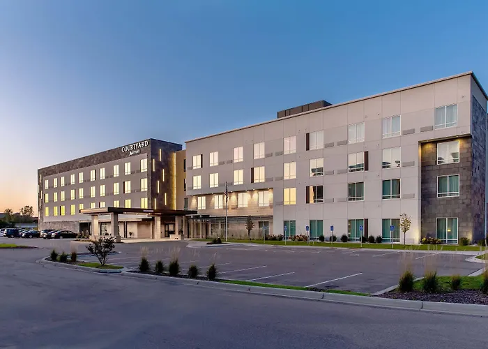 Courtyard By Marriott St Paul Woodbury