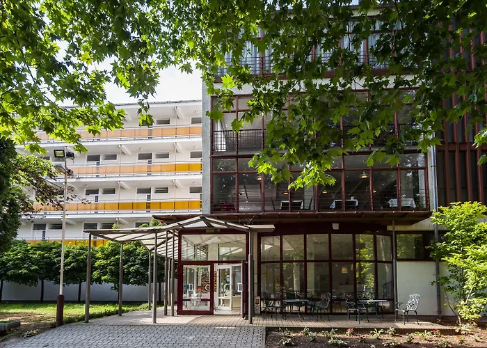 Ce Napfeny Hotel