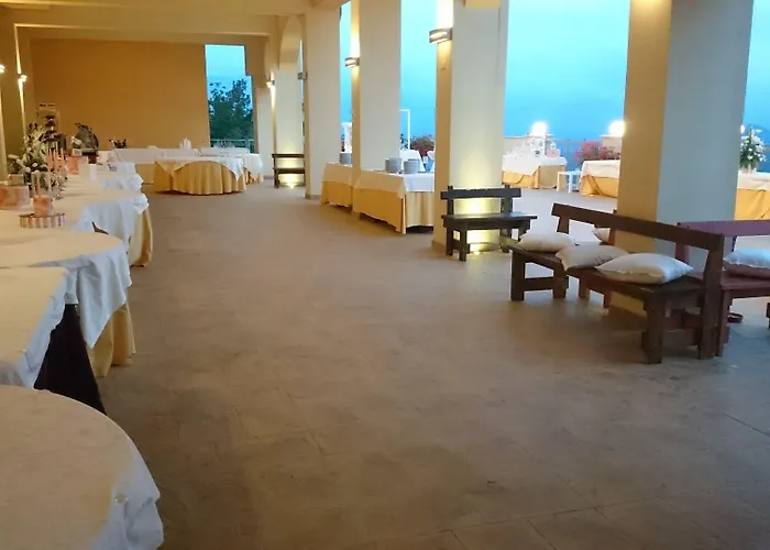Hotel Sette E Mezzo