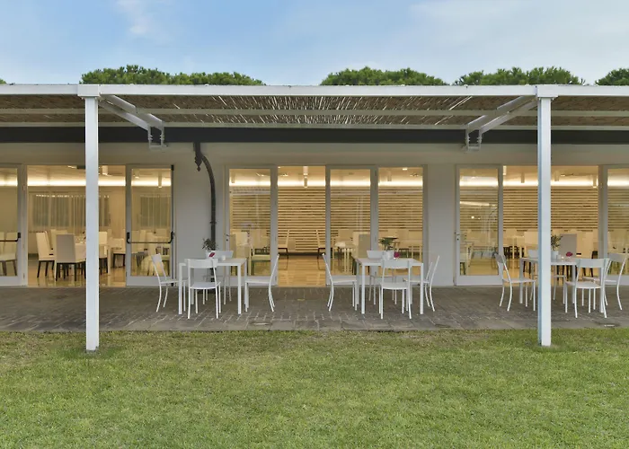 Paestum Inn Beach Resort