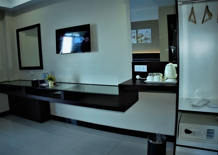 Wave View Hotel