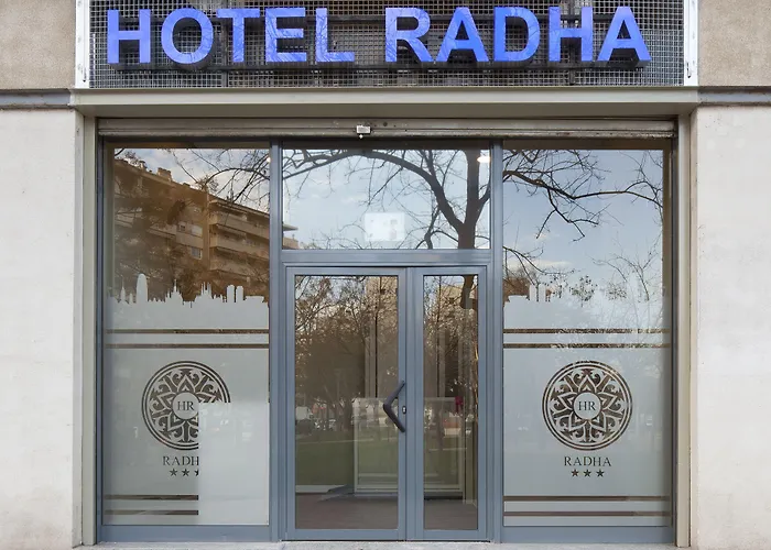 Hotel Radha