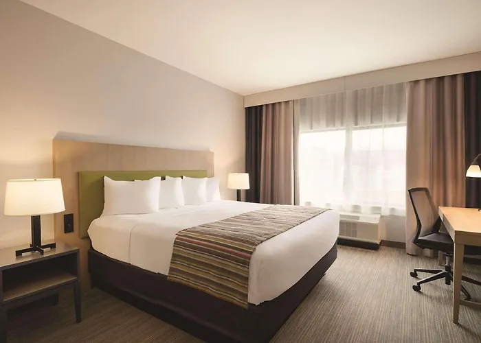Fairfield By Marriott Inn & Suites Page