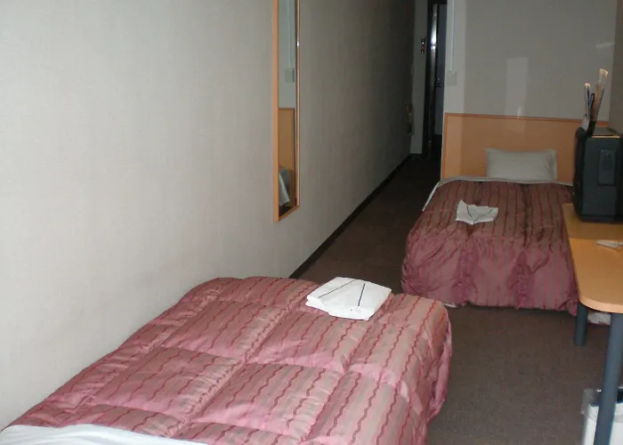 Takasaki Ekimae Plaza Hotel
