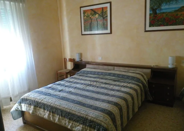 Hotel Lea